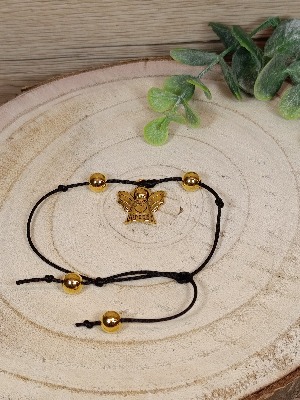 Černý náramek se zlatým andělem