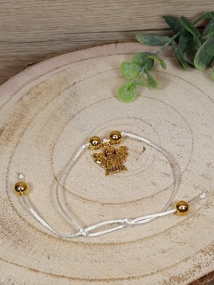 Náramek se zlatým andělem a korálky